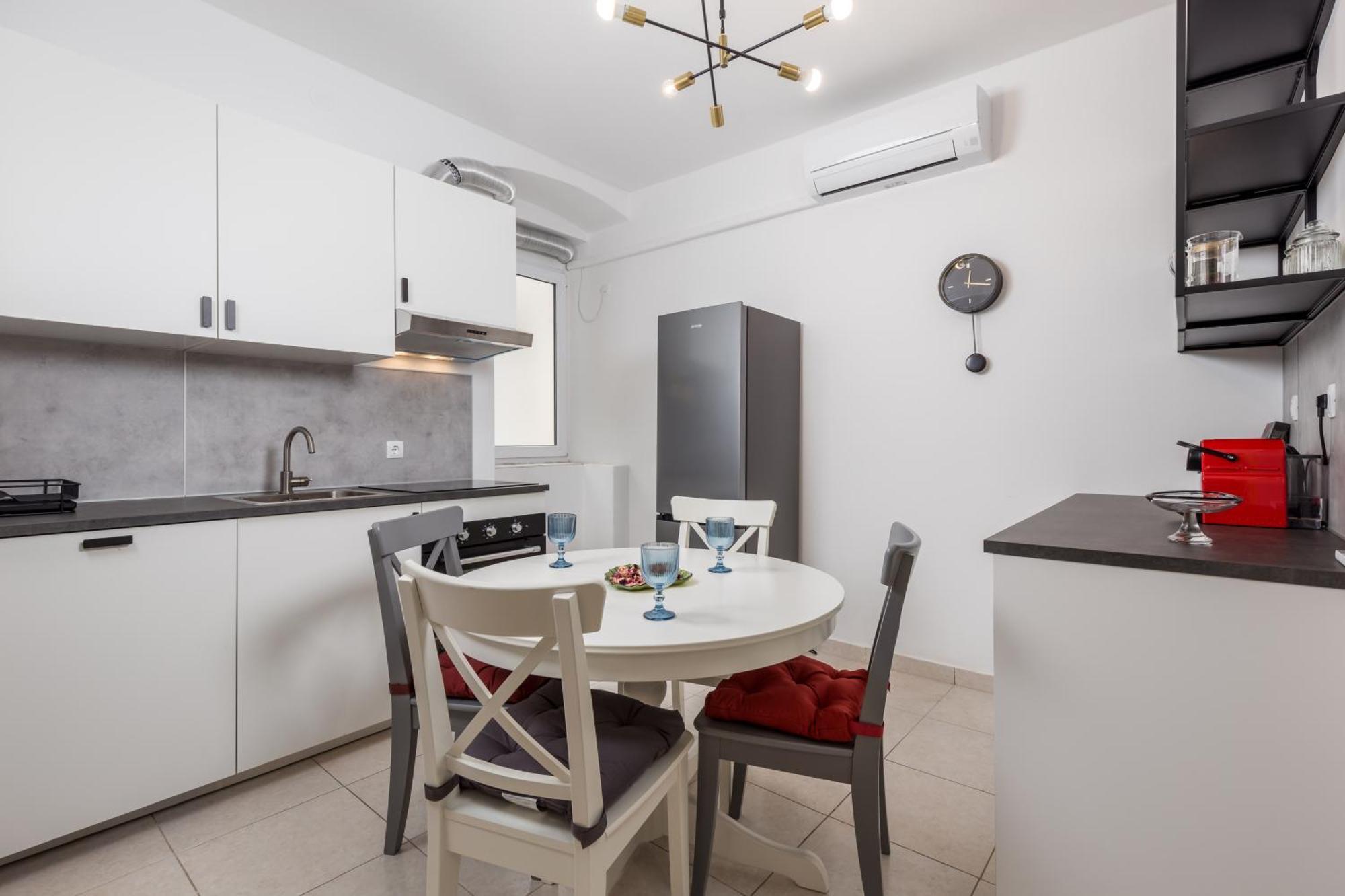 Sunshine Appartement Rijeka Buitenkant foto